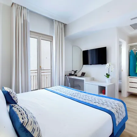 米开朗基罗酒店 酒店 4*