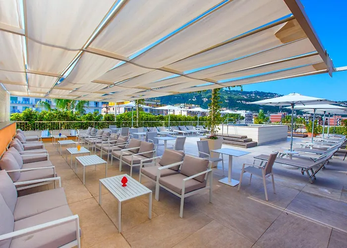 호텔 Michelangelo 4*