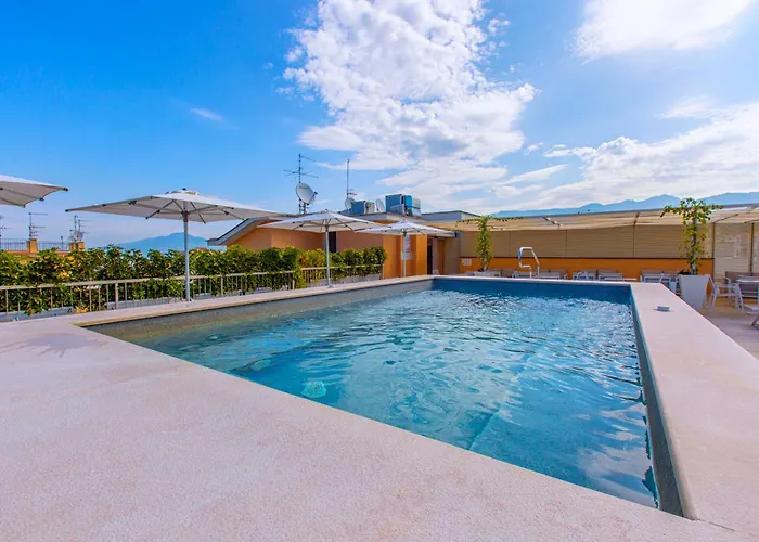 Michelangelo 호텔 4*